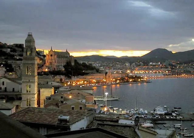 Casa Parco Aranci Formia